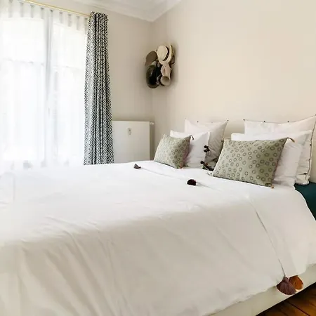 Apartment En Bord De Seine Paris